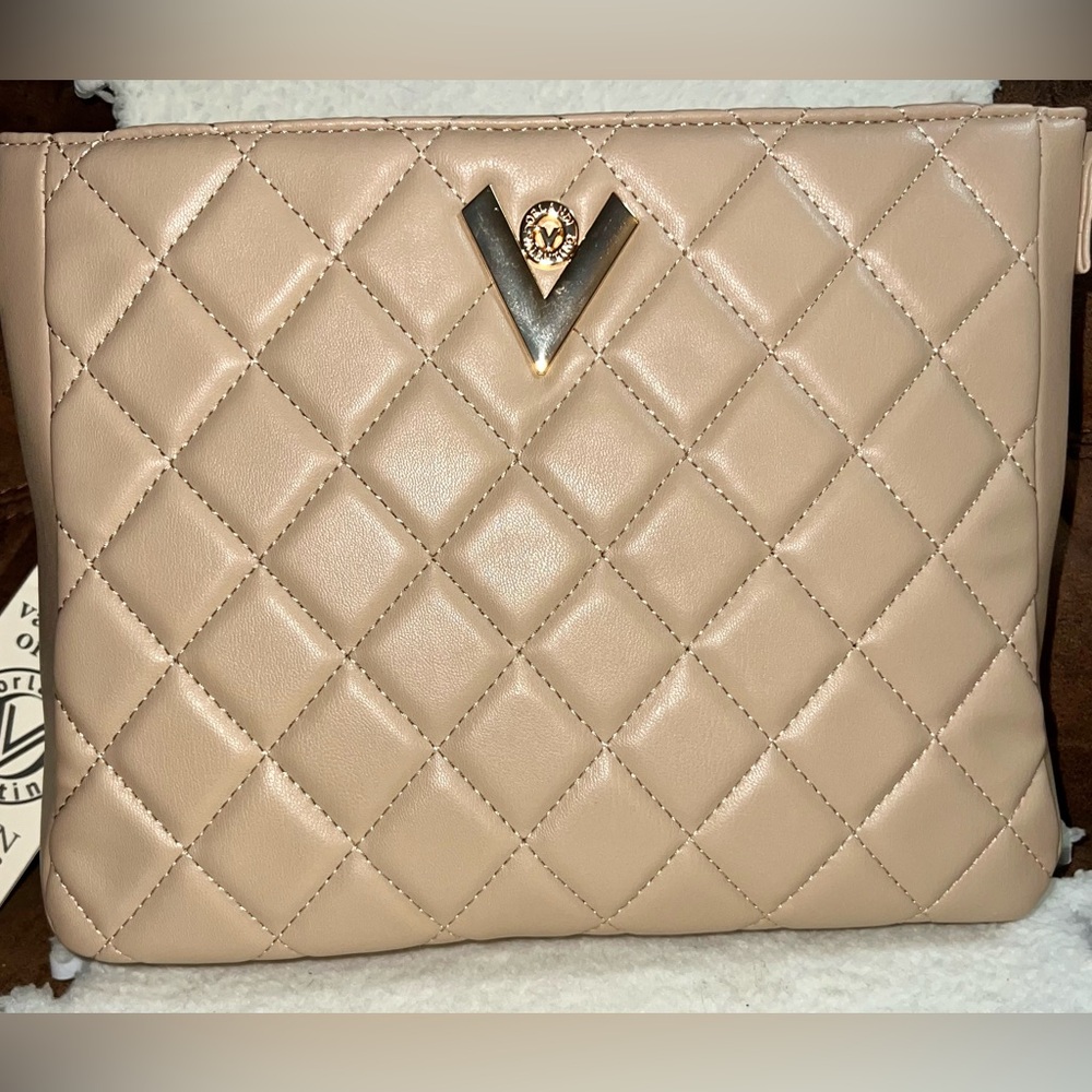 Elegant taupe crossbody